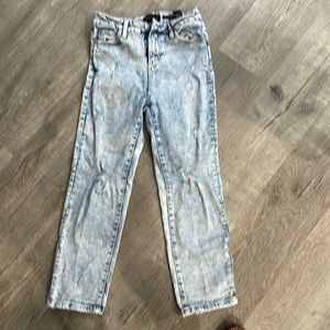 Kendall & Kylie Acid Wash Hard Denim Jeans size 3/26